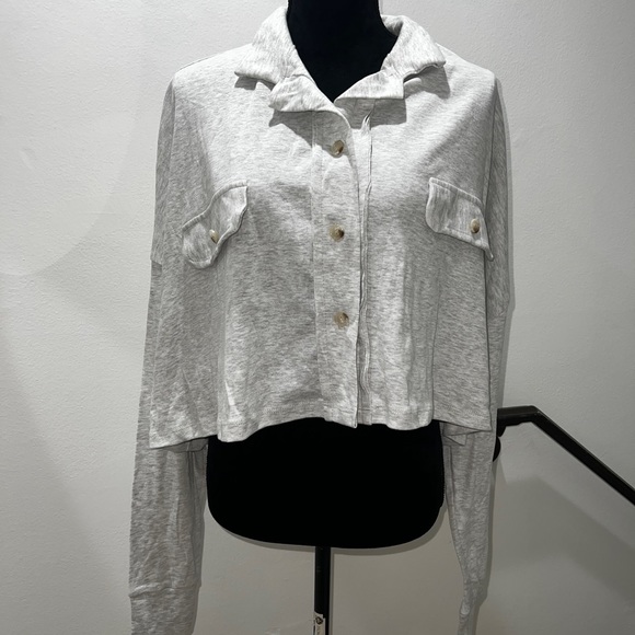 Bucket List Typically Basic Oversized Crop Shacket in Heather Grey - Picture 7 of 13